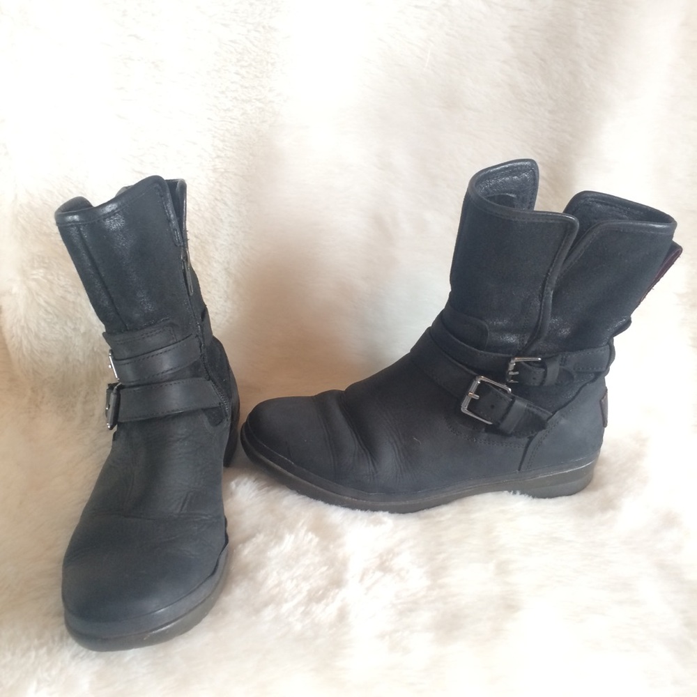 Women’s UGG Moto Combat buckle Black Boots Size 7